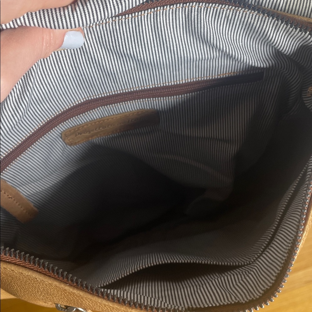 NWT KEAAN The Milano Aria Backpack in Mocha Leather - Picture 9 of 10